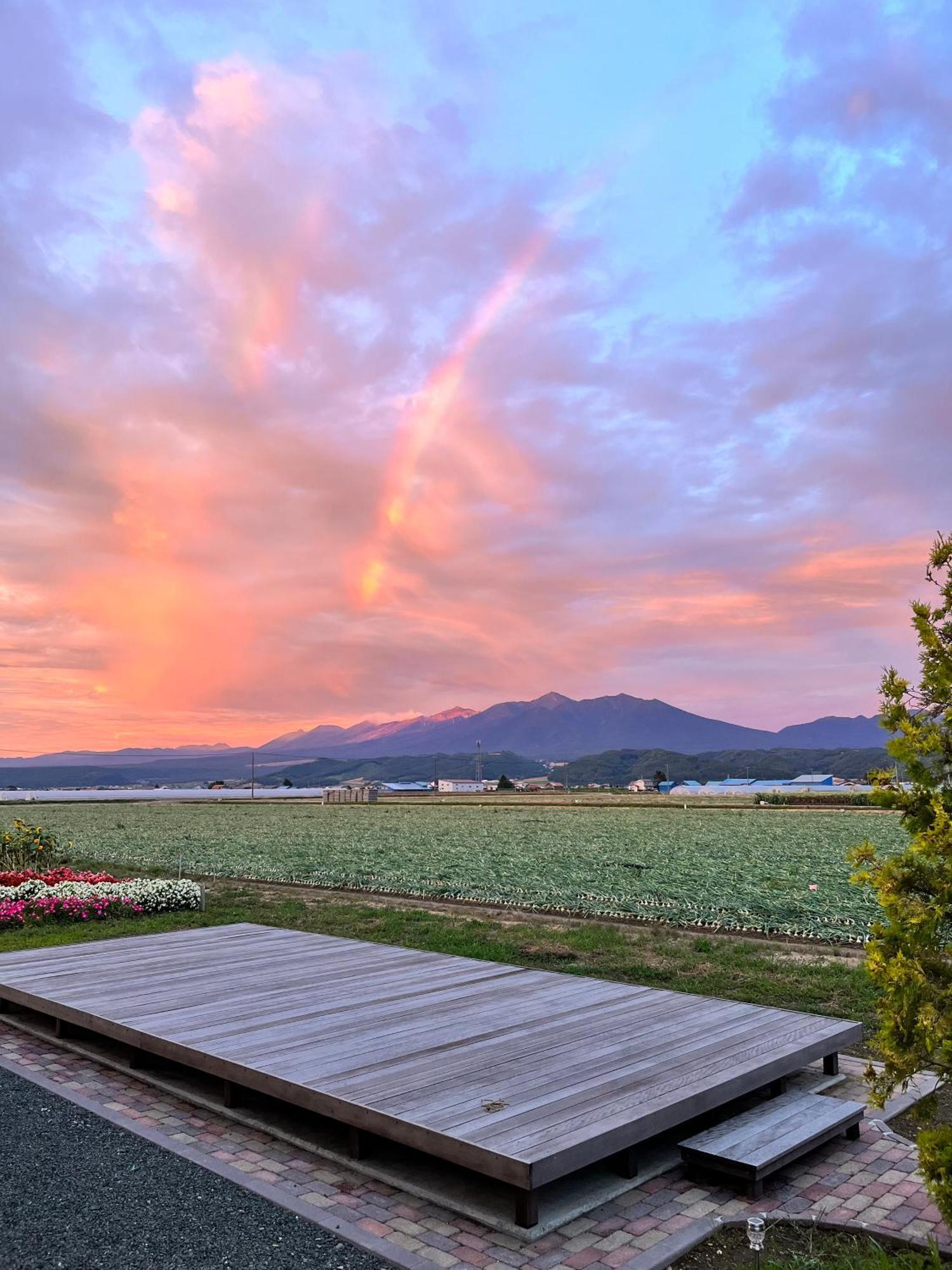Shooting Star The Bed & Breakfast Furano Exterior photo